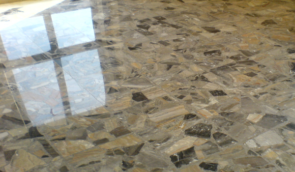 Mattonelle graniglia di marmo. simple particolare di un pavimento in ... Pavimento in graniglia di marmo